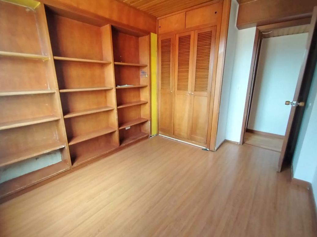 Apartamento de 3 alcobas en venta en Carlos Lleras, Bogotá, 68 m² · foto 10 de 19