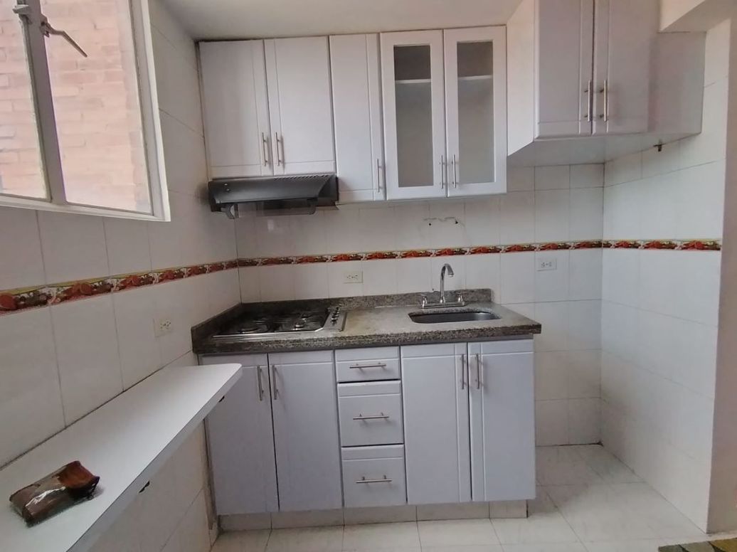 Apartamento de 3 alcobas en venta en Carlos Lleras, Bogotá, 68 m² · foto 15 de 19