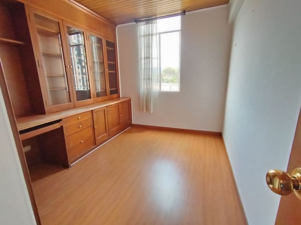 Apartamento de 3 alcobas en venta en Carlos Lleras, Bogotá, 68 m² · foto 5 de 19