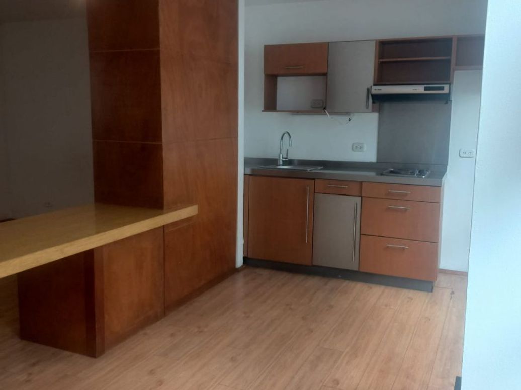 Apartaestudio en arriendo en Bosque Izquierdo, Bogotá, 34 m² · foto 7 de 9