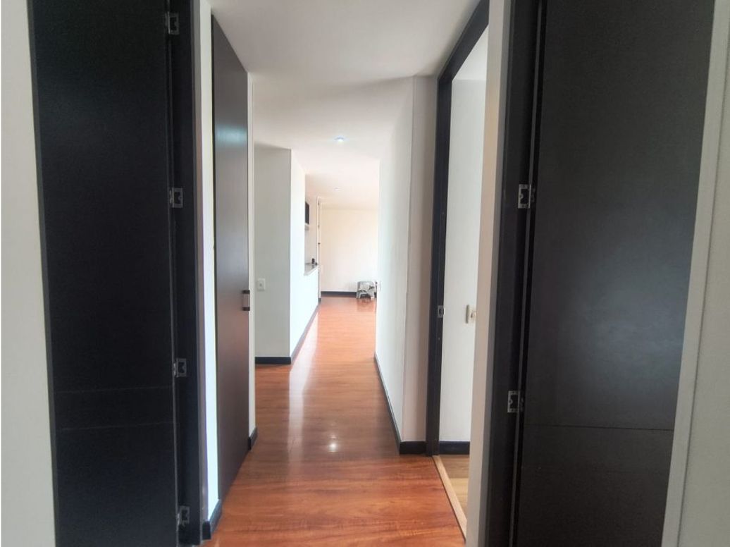 Apartamento de 3 alcobas en venta en Modelia, Bogotá, 97 m² · foto 8 de 16