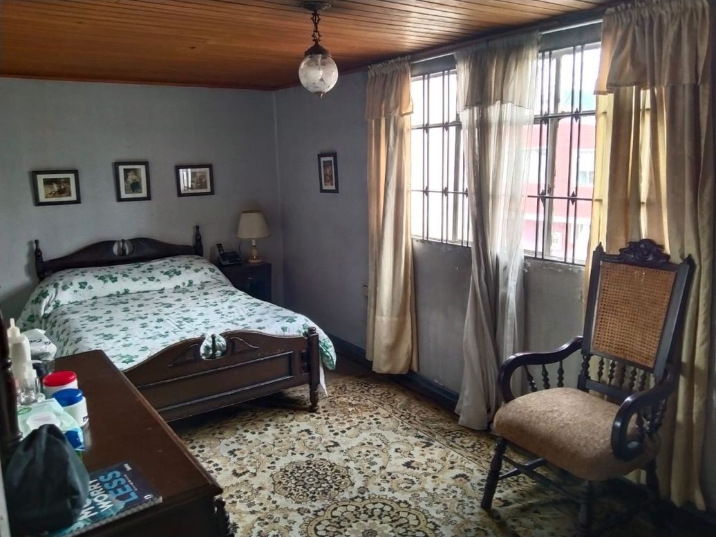 Casa de 6 alcobas en venta en La Fragua, Bogotá, 280 m² · foto 14 de 16