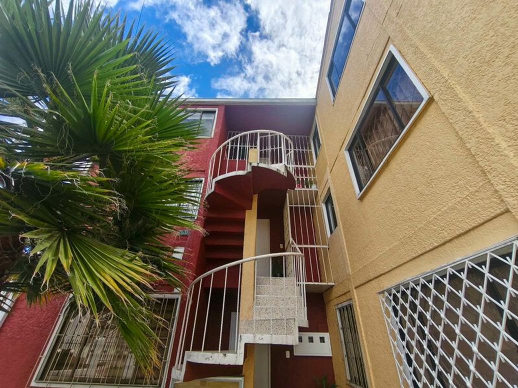 Apartamento de 2 alcobas en venta en Autopista Medellin, Bogotá, 60 m² · foto 8 de 9