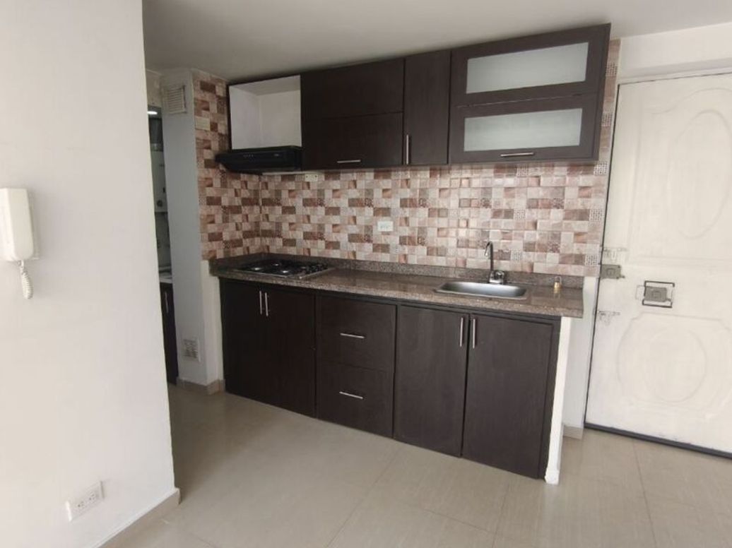 Apartamento de 2 alcobas en venta en El Porvenir, Bogotá, 47 m² · foto 2 de 20