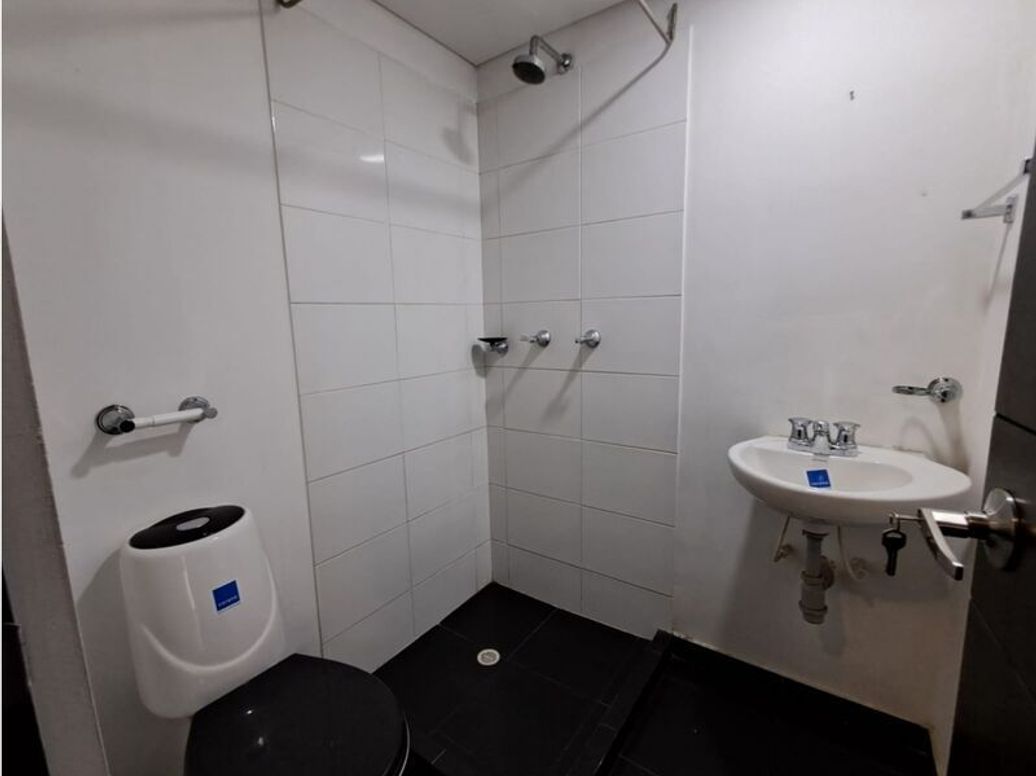 Apartamento de 3 alcobas en venta en Centro Fontibon, Bogotá, 53 m² · foto 9 de 12