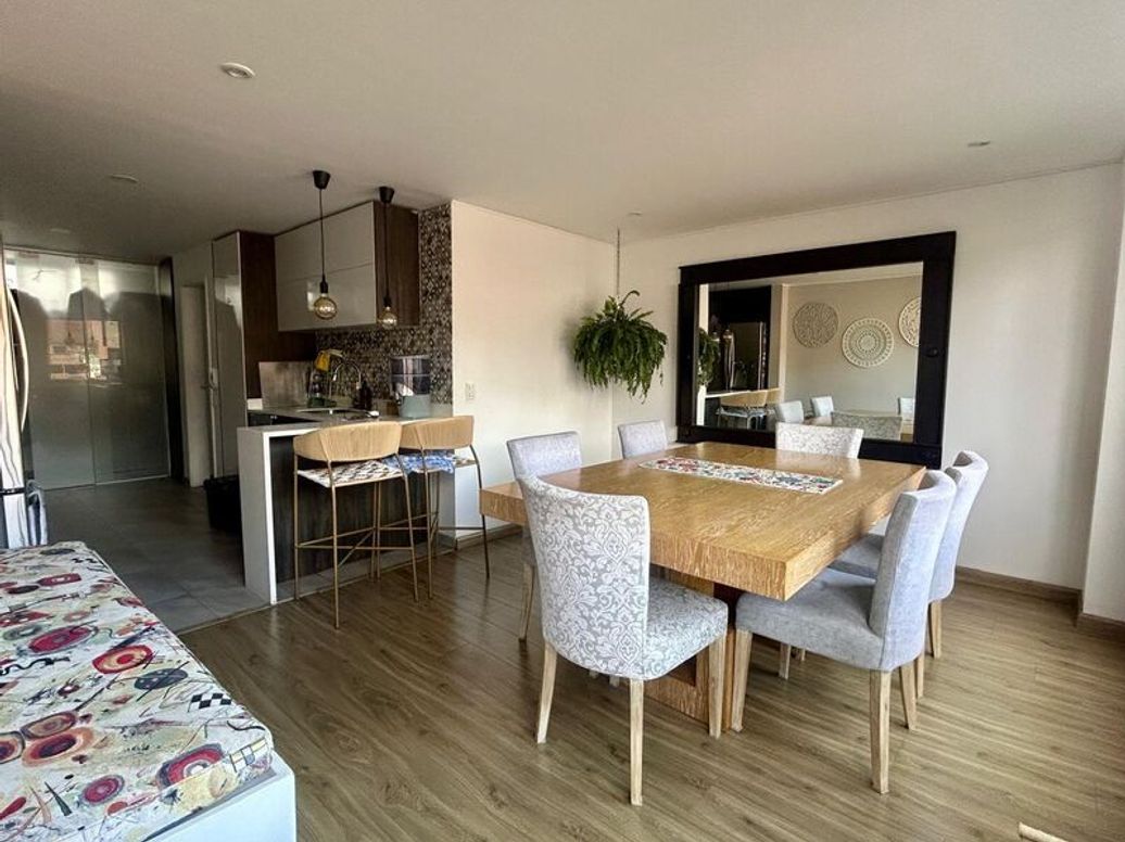 Apartamento de 3 alcobas en venta en La Catedral, Bogotá, 176 m² · foto 5 de 20
