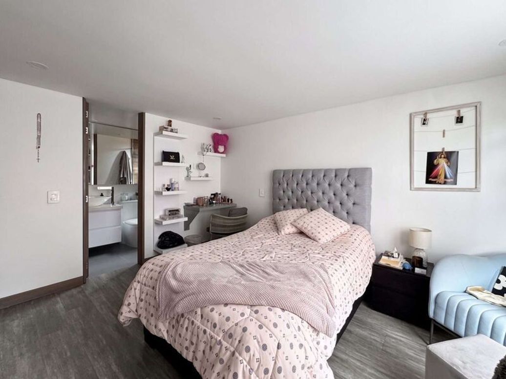 Casa de 3 alcobas en venta en Cr Hacienda De Iberia Et. I, Bogotá, 207 m² · foto 16 de 20