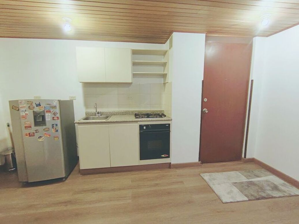 Apartaestudio en venta en Parques De Lorena, Bogotá, 33 m² · foto 5 de 15