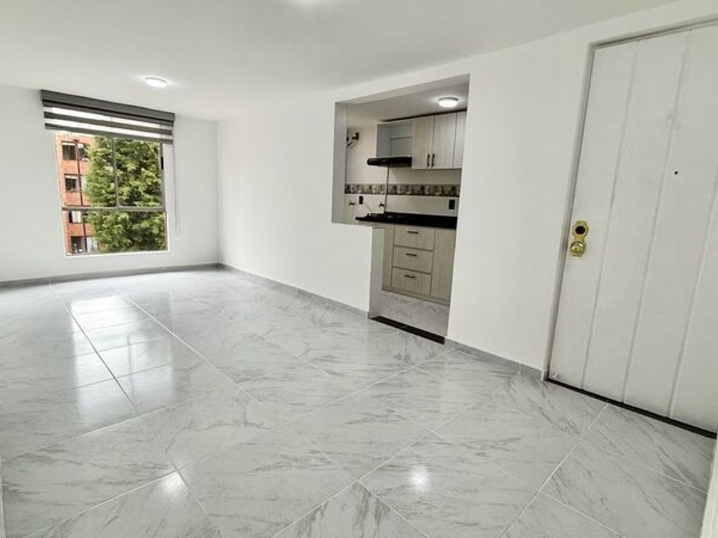 Apartamento de 2 alcobas en venta en Ub. Ciudadela Colsubsidio, Bogotá, 48 m² · foto 2 de 18
