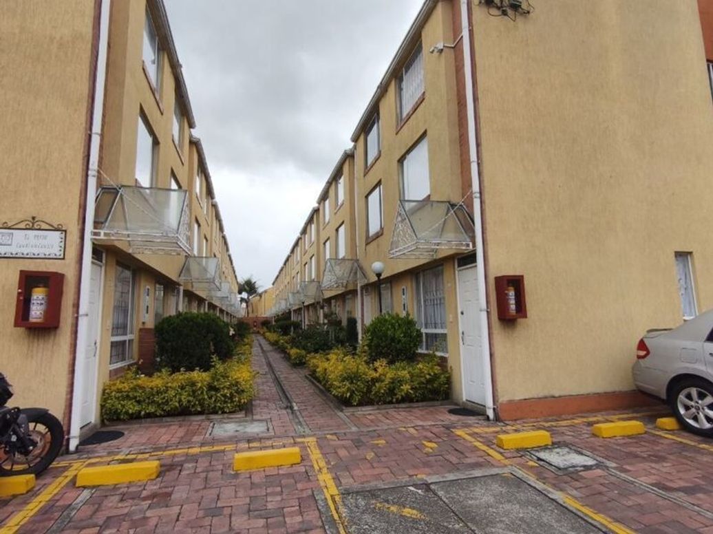 Casa de 3 alcobas en venta en A.S.D., Bogotá, 59 m² · foto 12 de 20