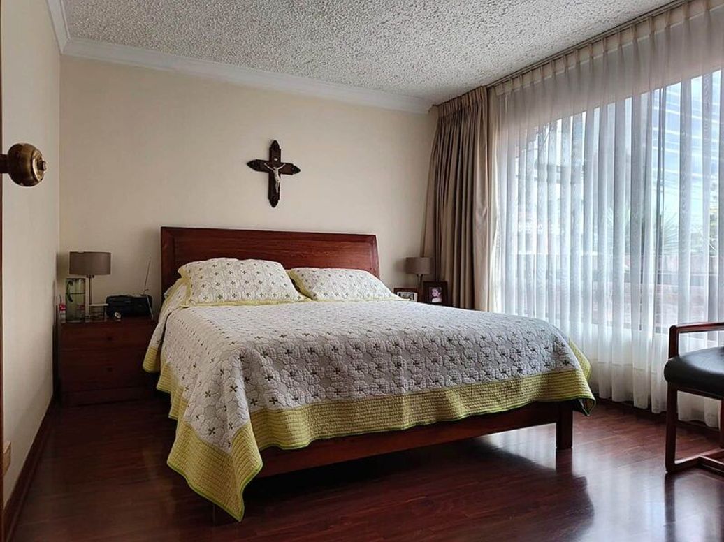 Casa de 4 alcobas en venta en San Patricio, Bogotá, 194 m² · foto 17 de 20