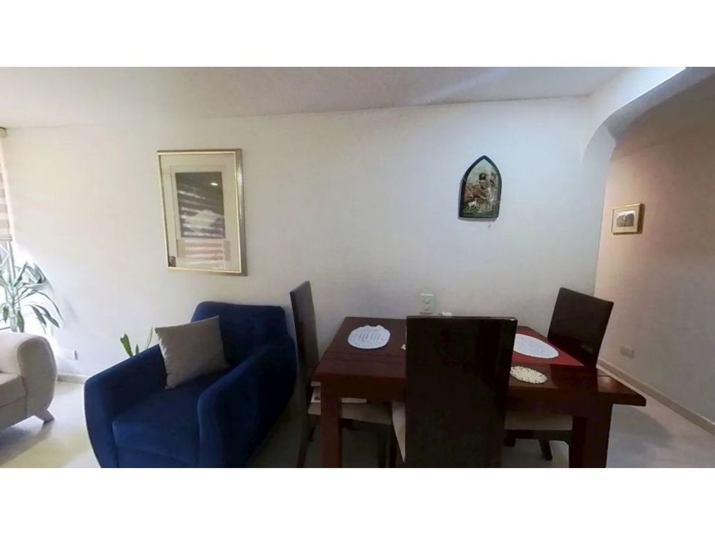 Apartamento de 3 alcobas en venta en Usaquén, Bogotá, 77 m² · foto 3 de 10