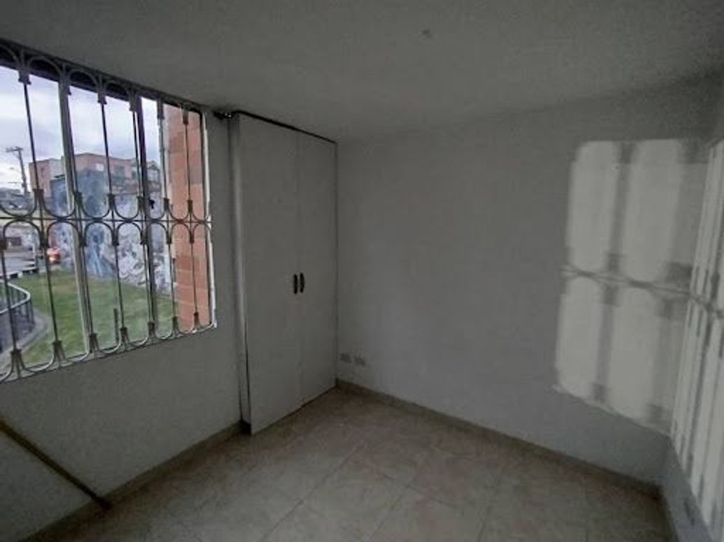 Apartamento de 2 alcobas en arriendo en Suba Centro, Bogotá, 45 m² · foto 12 de 16