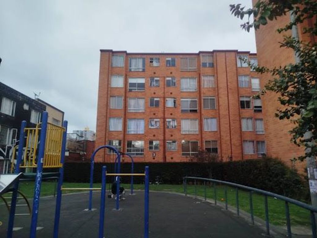 Apartamento de 2 alcobas en arriendo en Suba Centro, Bogotá, 45 m² · foto 14 de 16