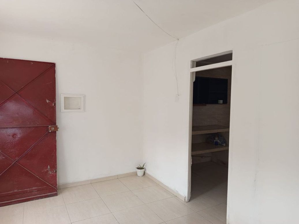 Casa de 5 alcobas en venta en Las Ferias, Bogotá, 157 m² · foto 9 de 20