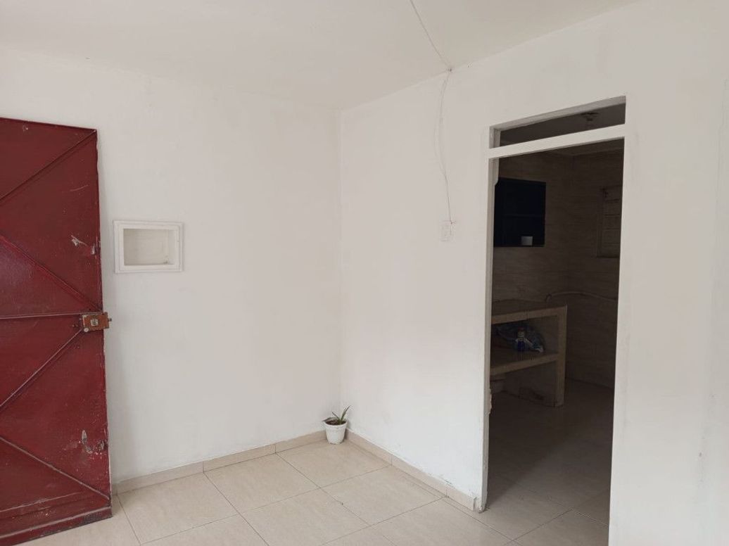 Casa de 5 alcobas en venta en Las Ferias, Bogotá, 157 m² · foto 12 de 20