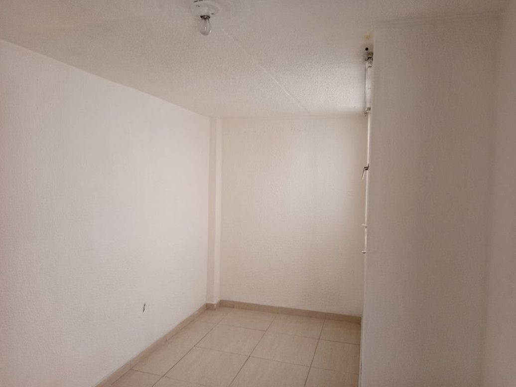 Casa de 5 alcobas en venta en Las Ferias, Bogotá, 157 m² · foto 20 de 20