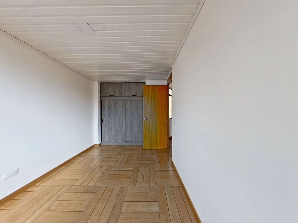 Apartamento de 3 alcobas en venta en Toberin, Bogotá, 53 m² · foto 10 de 20