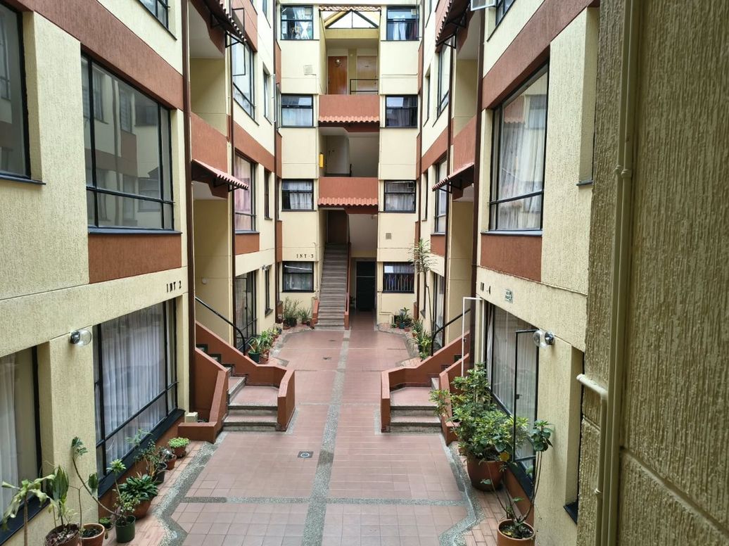 Apartamento de 3 alcobas en venta en Toberin, Bogotá, 53 m² · foto 19 de 20