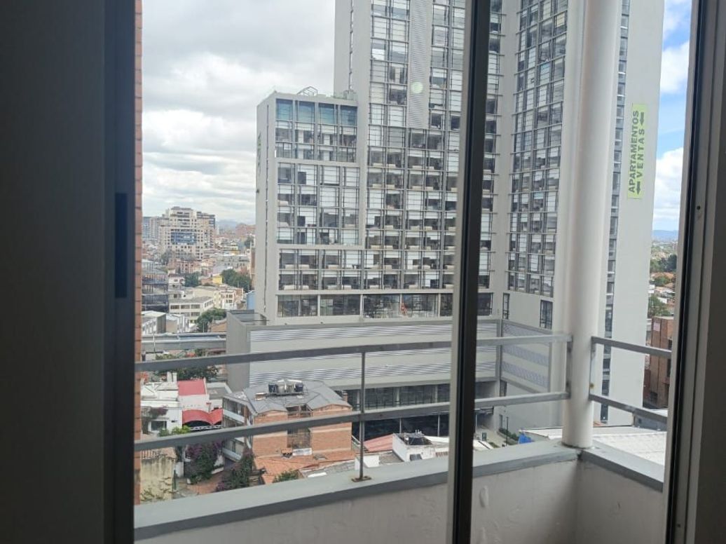 Apartamento de 3 alcobas en venta en Samper, Bogotá, 112 m² · foto 7 de 18