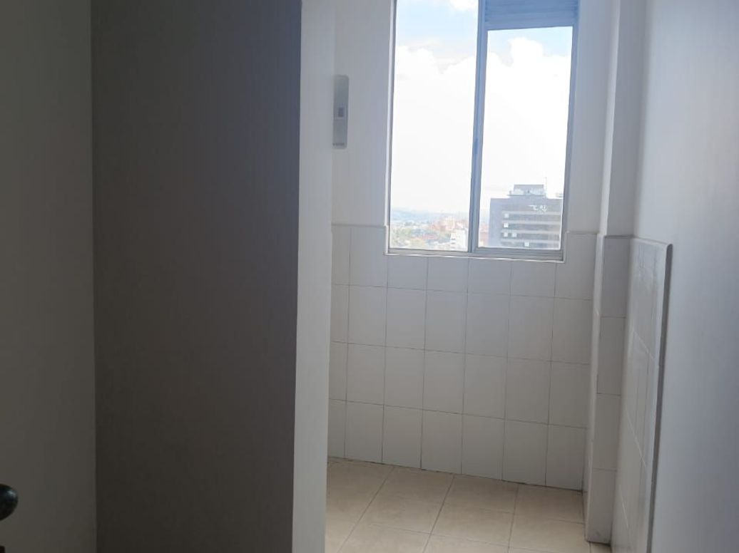 Apartamento de 3 alcobas en venta en Samper, Bogotá, 112 m² · foto 10 de 18