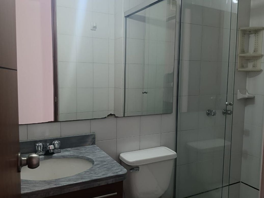 Apartamento de 3 alcobas en venta en Samper, Bogotá, 112 m² · foto 6 de 18