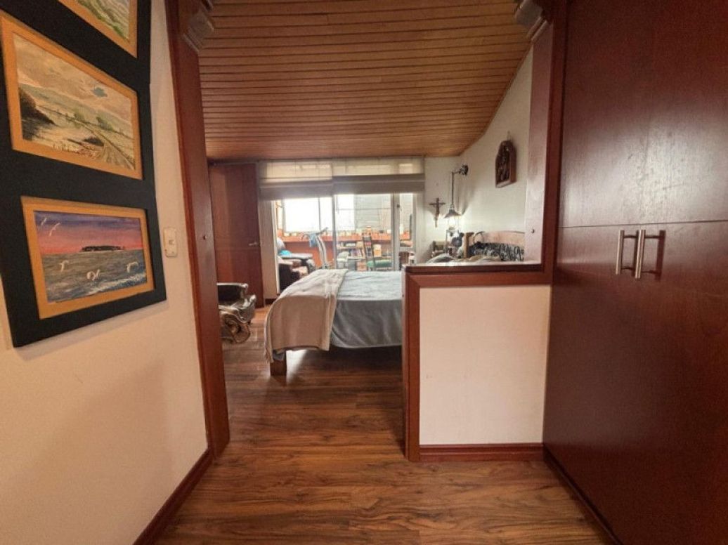 Apartamento de 3 alcobas en venta en El Batan, Bogotá, 157 m² · foto 12 de 17