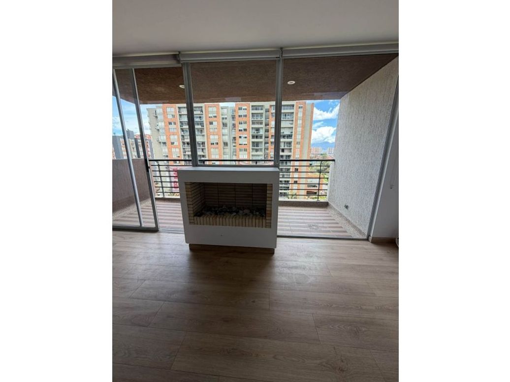 Apartamento de 3 alcobas en venta en La Felicidad, Bogotá, 131 m² · foto 6 de 20