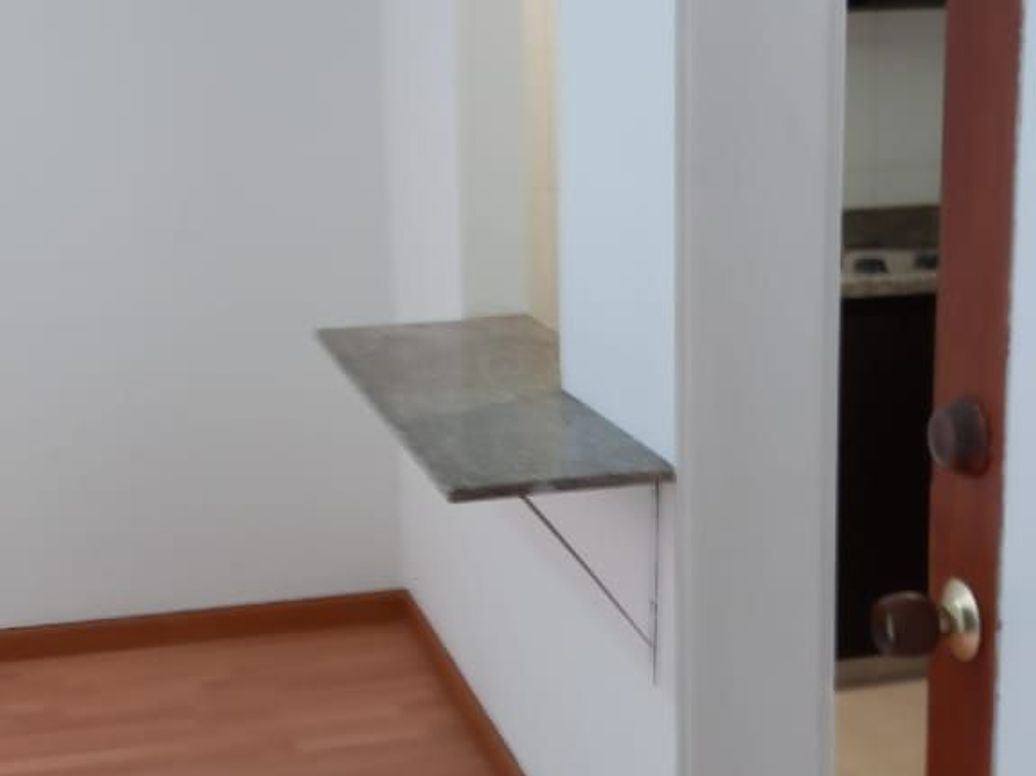 Apartamento en arriendo en Santa Teresita, Bogotá · foto 7 de 9