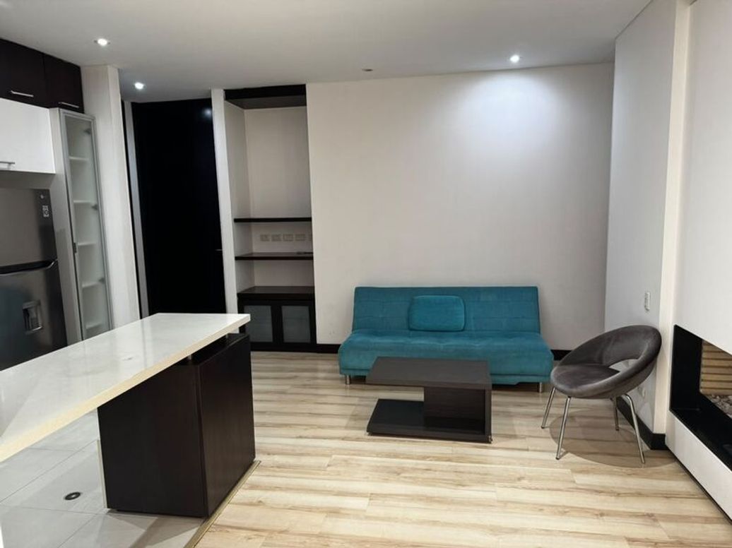 Apartamento de 1 alcoba en venta en Chico Norte Et. Iii, Bogotá, 100 m² · foto 2 de 11