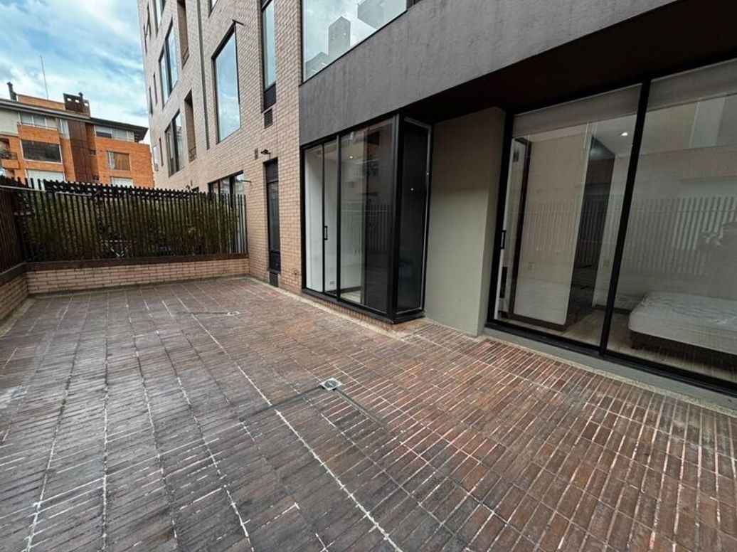Apartamento de 1 alcoba en venta en Chico Norte Et. Iii, Bogotá, 100 m² · foto 4 de 11