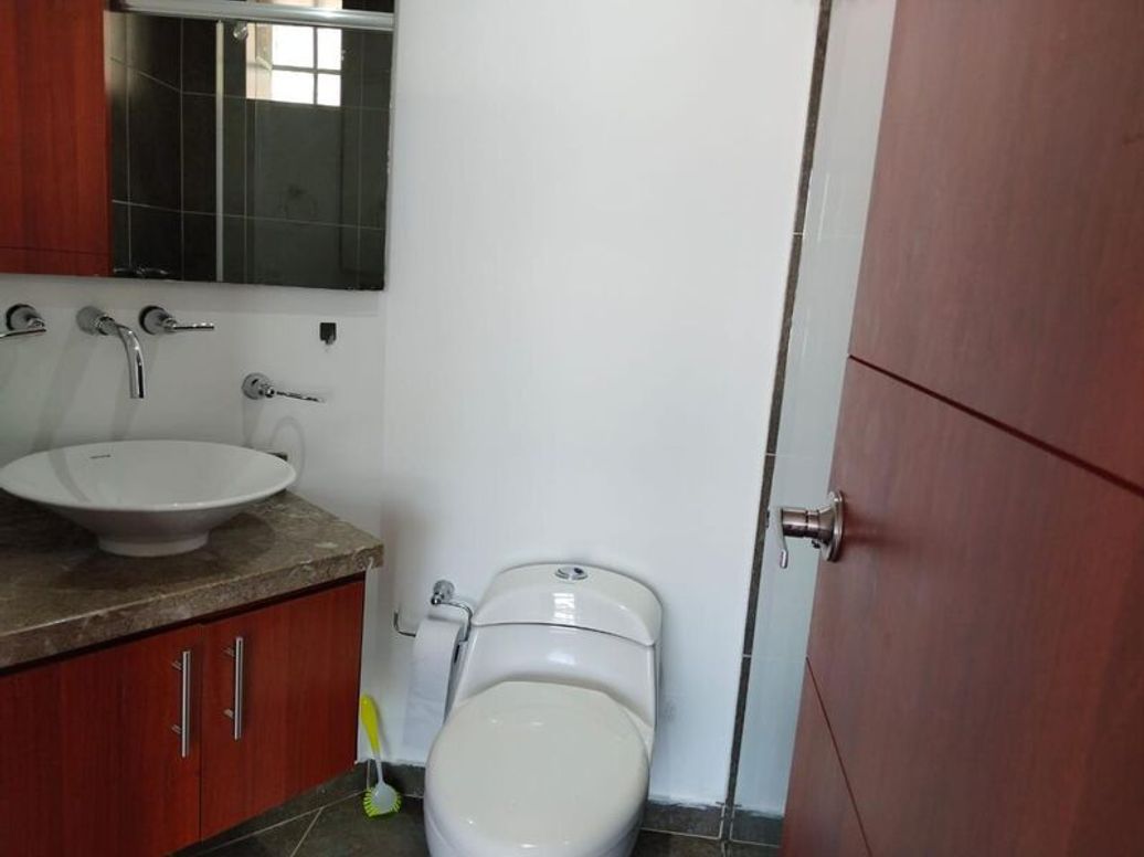 Apartaestudio en venta en Los Cedritos, Bogotá, 47 m² · foto 4 de 9
