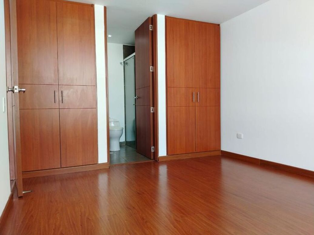 Apartaestudio en venta en Los Cedritos, Bogotá, 47 m² · foto 8 de 9