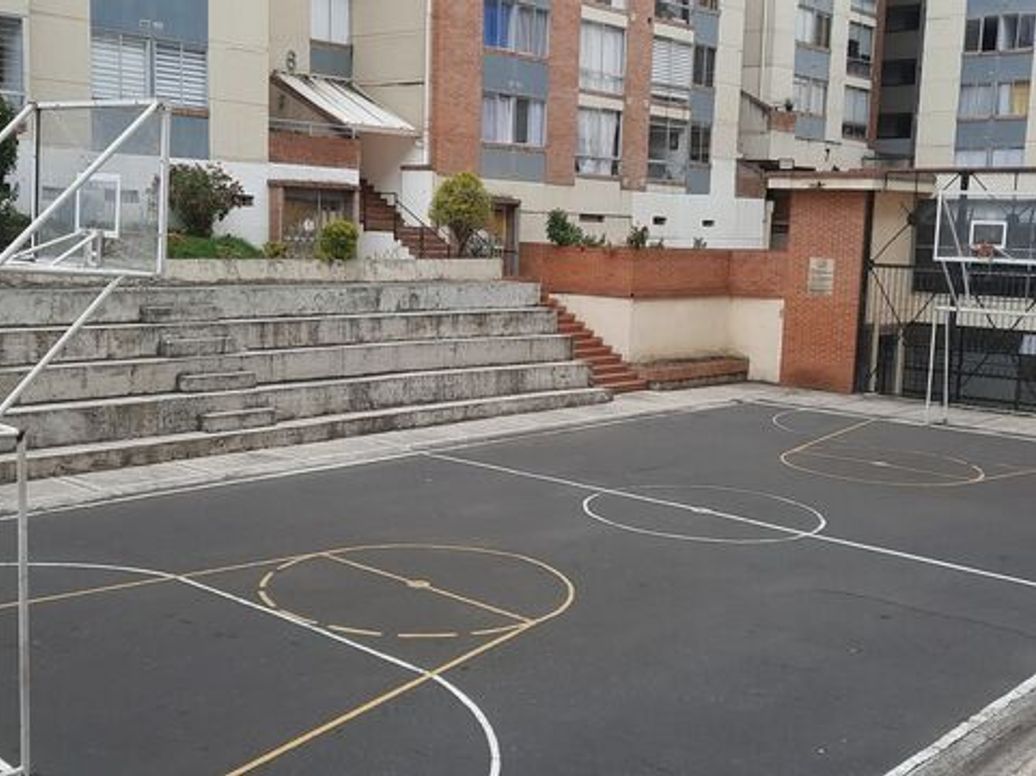 Apartamento de 4 alcobas en venta en El Palmar, Bogotá, 96 m² · foto 2 de 20