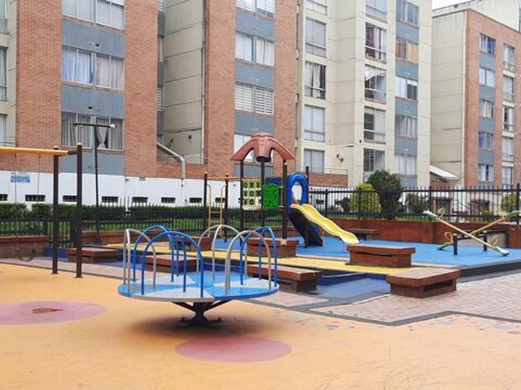 Apartamento de 4 alcobas en venta en El Palmar, Bogotá, 96 m² · foto 4 de 20