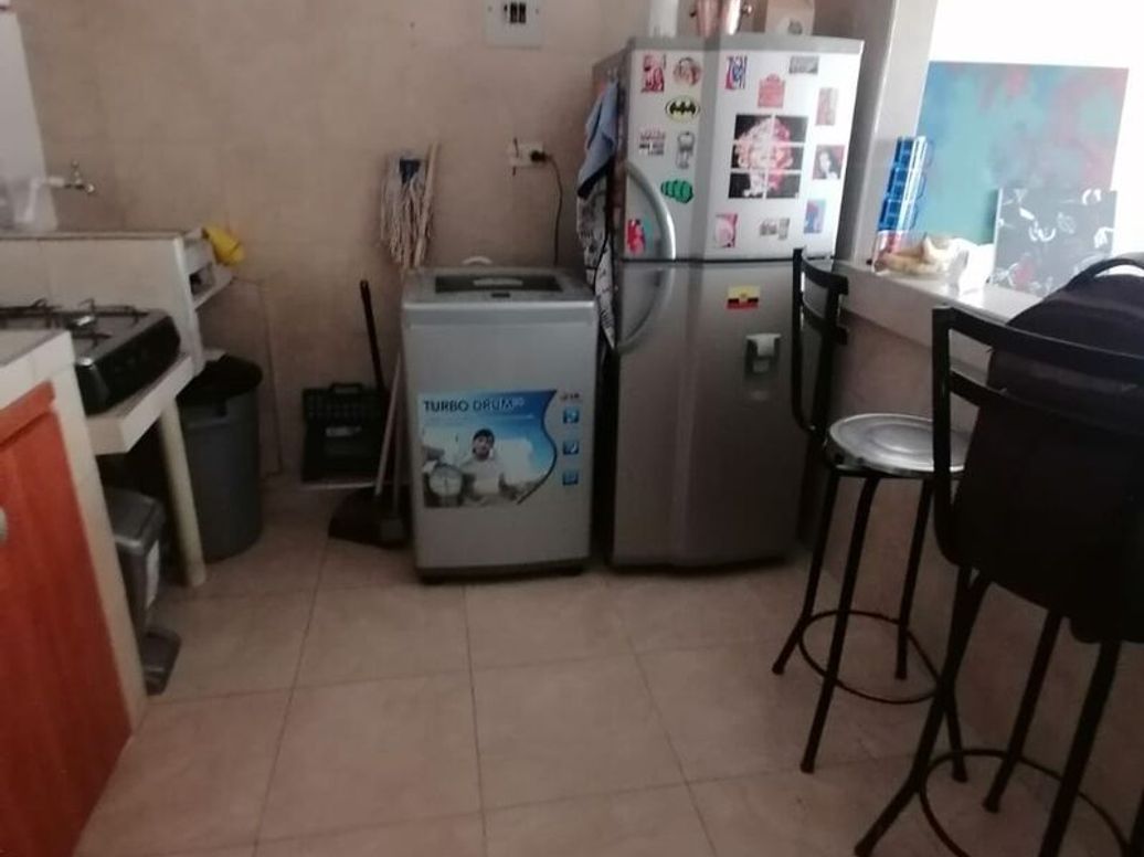 Casa de 11 alcobas en venta en Paris, Bogotá, 313 m² · foto 13 de 20