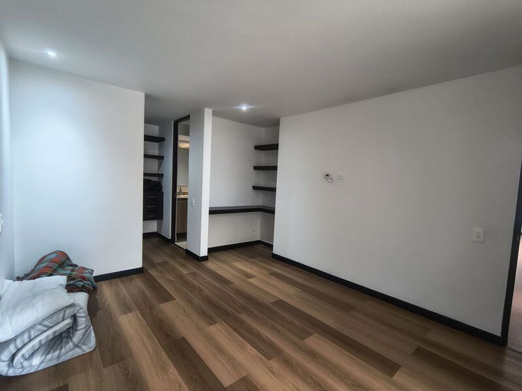 Apartamento de 3 alcobas en venta en Santa Cecilia, Bogotá, 94 m² · foto 13 de 18