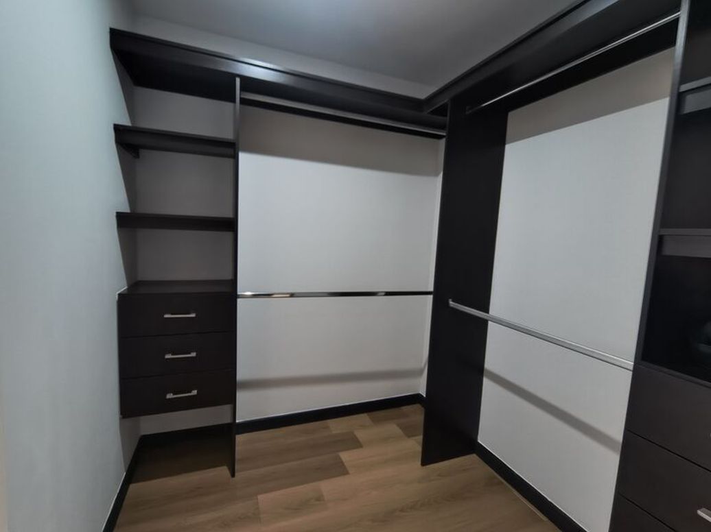 Apartamento de 3 alcobas en venta en Santa Cecilia, Bogotá, 94 m² · foto 15 de 18