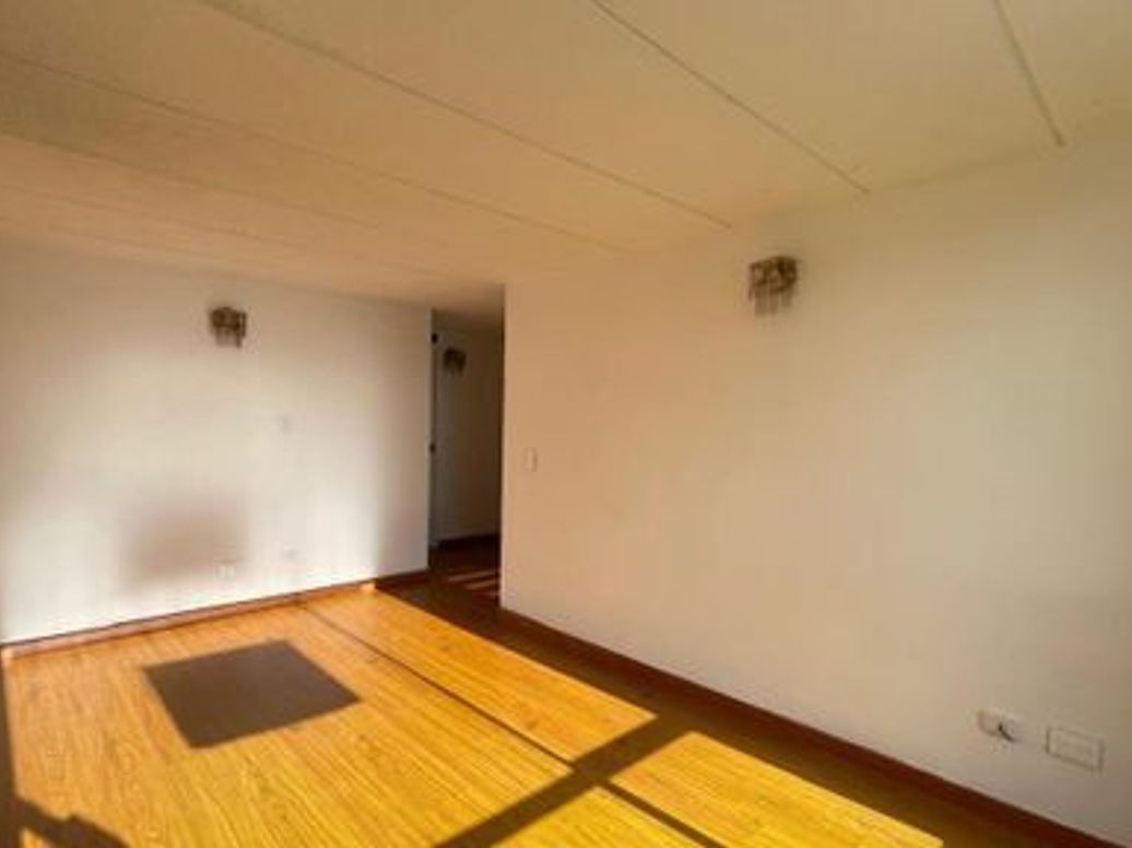 Apartamento de 2 alcobas en venta en Tuna Alta, Bogotá, 48 m² · foto 7 de 9