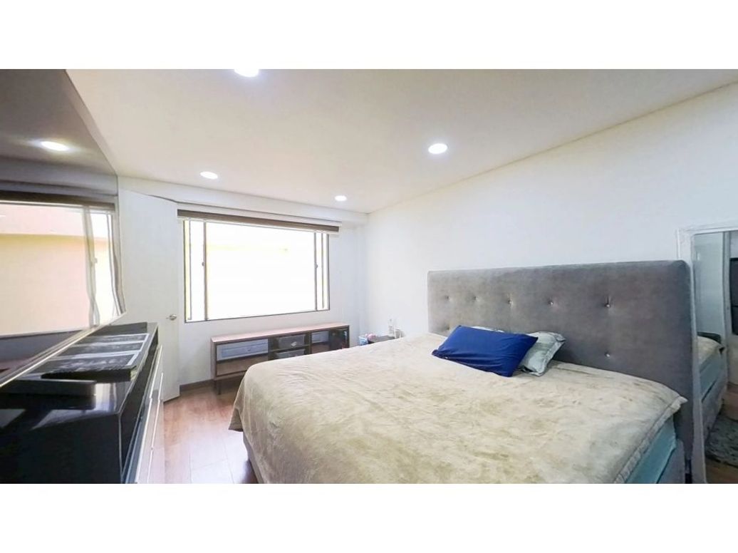 Apartamento de 3 alcobas en venta en Teusaquillo, Bogotá, 84 m² · foto 5 de 10