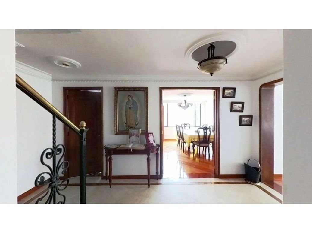 Apartamento de 3 alcobas en venta en Usaquén, Bogotá, 132 m² · foto 6 de 10