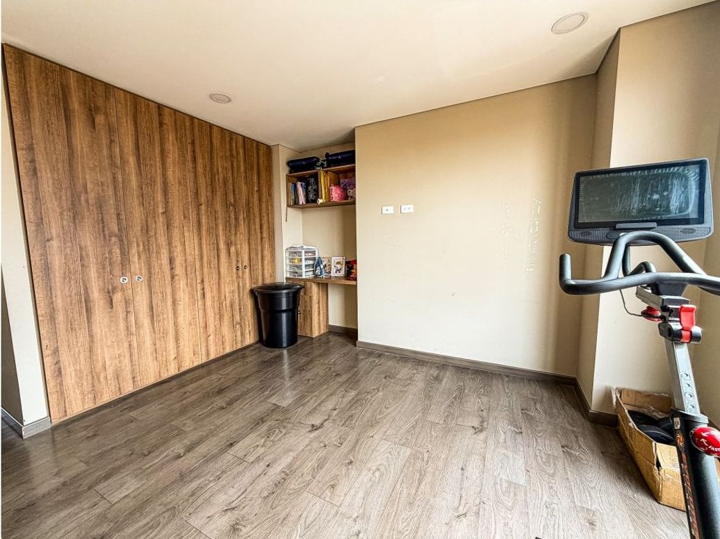 Apartamento de 3 alcobas en venta en Andes Norte, Bogotá, 176 m² · foto 20 de 20