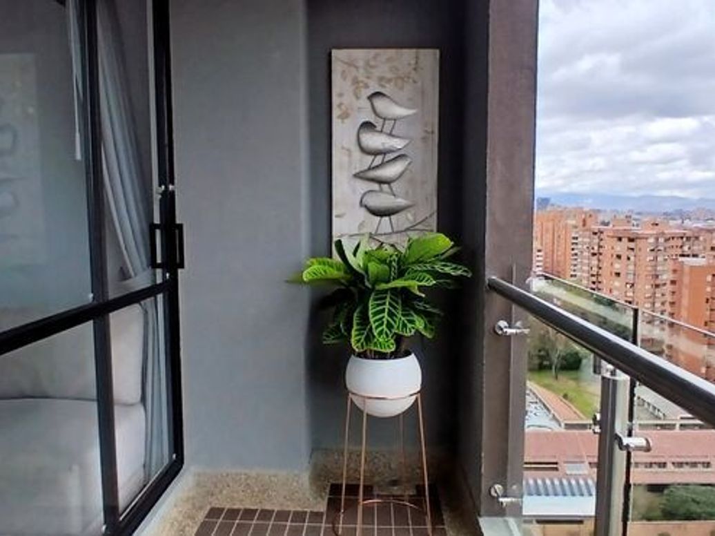 Apartamento de 2 alcobas en venta en Country Club, Bogotá, 105 m² · foto 3 de 20