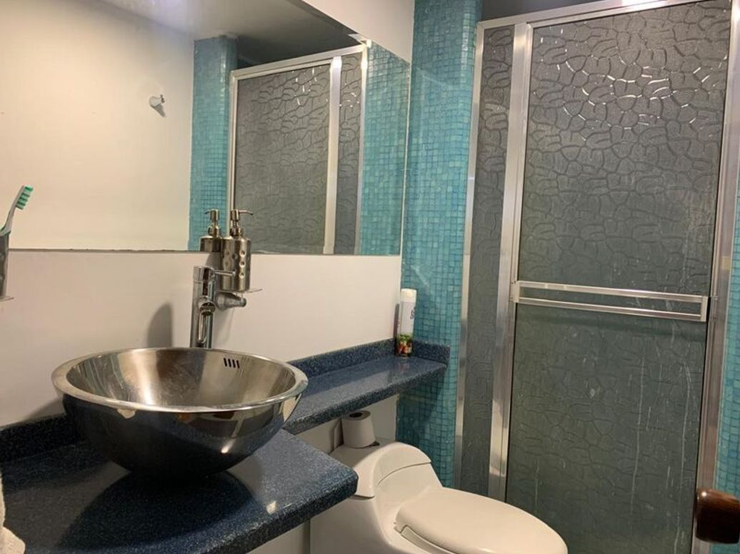 Apartamento de 4 alcobas en venta en Polo Club, Bogotá, 133 m² · foto 9 de 13