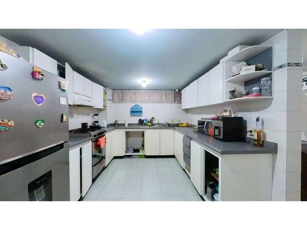 Apartamento de 4 alcobas en venta en Chapinero, Bogotá, 191 m² · foto 10 de 10