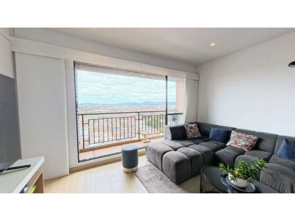 Apartamento de 2 alcobas en venta en Usaquén, Bogotá, 76 m² · foto 3 de 9