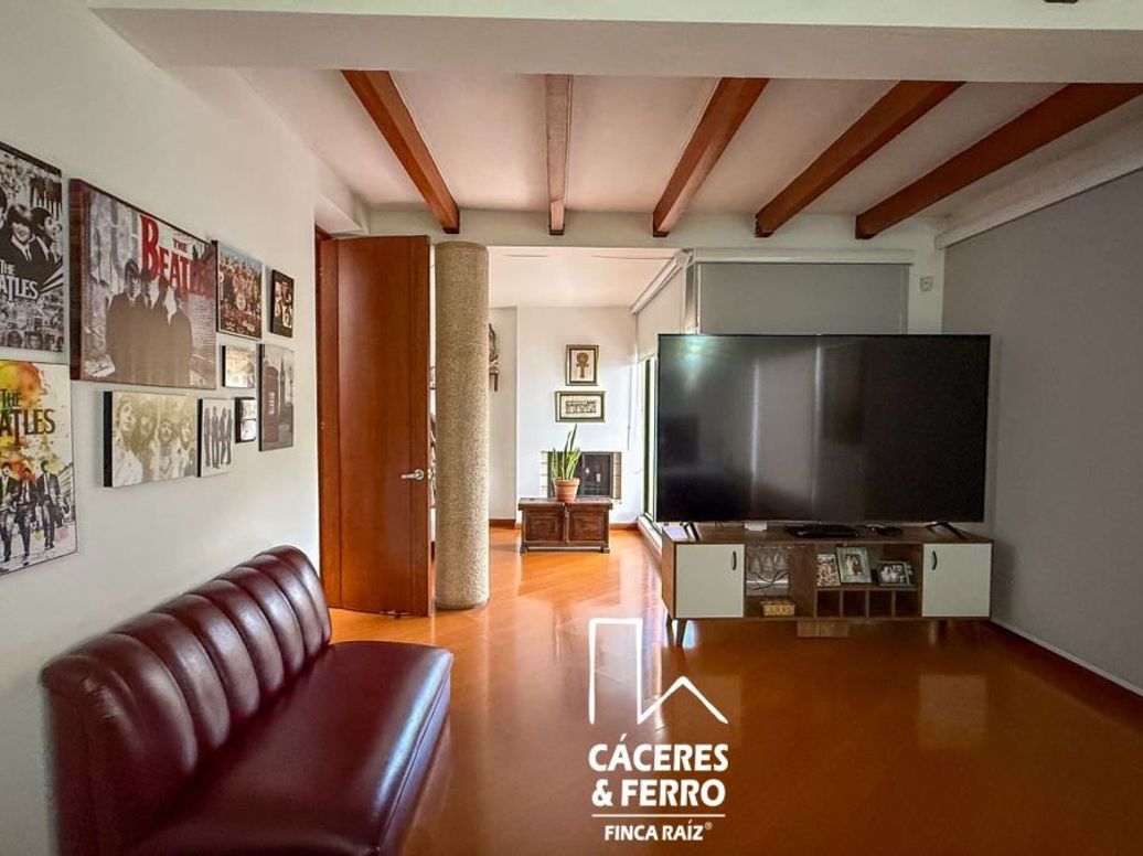 Casa de 4 alcobas en venta en Cedro Golf, Bogotá, 219 m² · foto 8 de 20