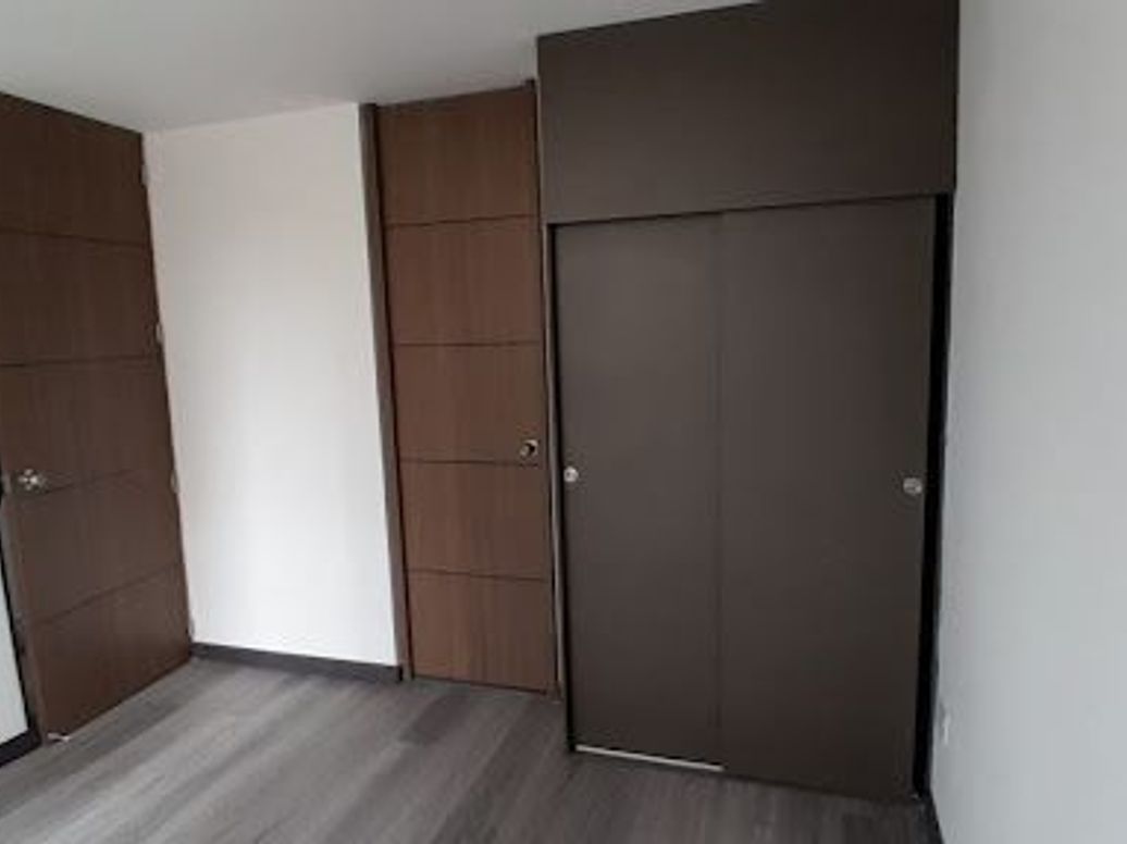 Apartamento de 2 alcobas en arriendo en Centro Historico, Bogotá, 35 m² · foto 10 de 20