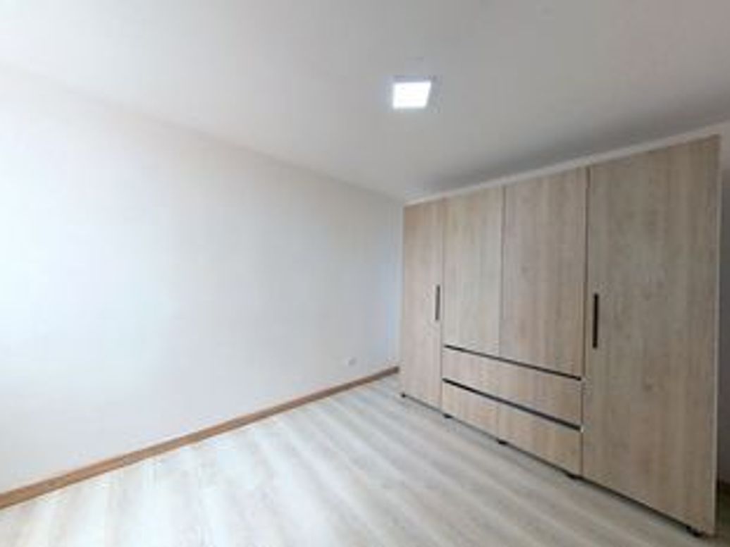 Apartamento de 2 alcobas en venta en Salitre Et. Ii, Bogotá, 37 m² · foto 8 de 14