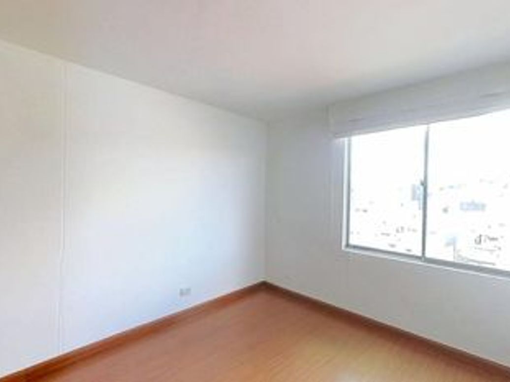 Apartamento de 3 alcobas en venta en Prado Veraniego Sur, Bogotá, 62 m² · foto 7 de 12